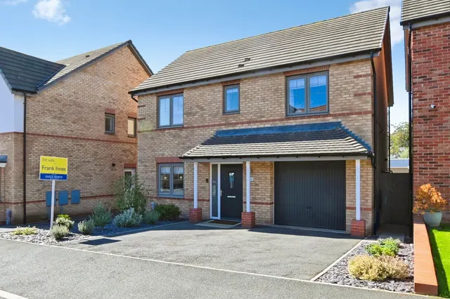 Sorrell Square, Clipstone Village, NG21, photo 1