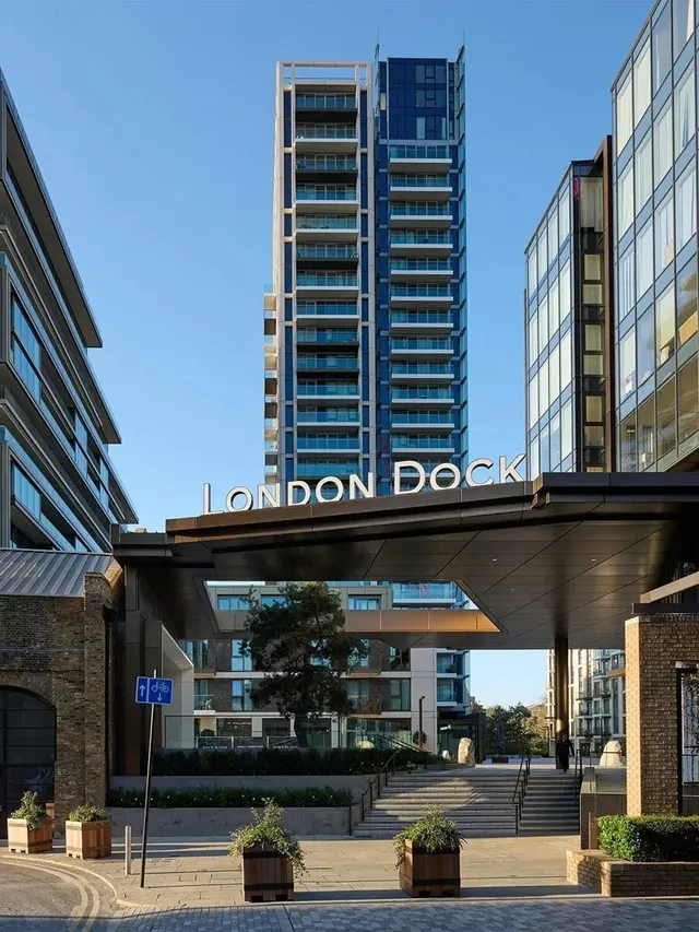Arrival Square, London, E1W, photo 2