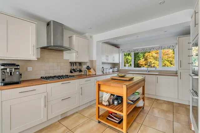 Woodford Close, Reading, RG4, photo 3