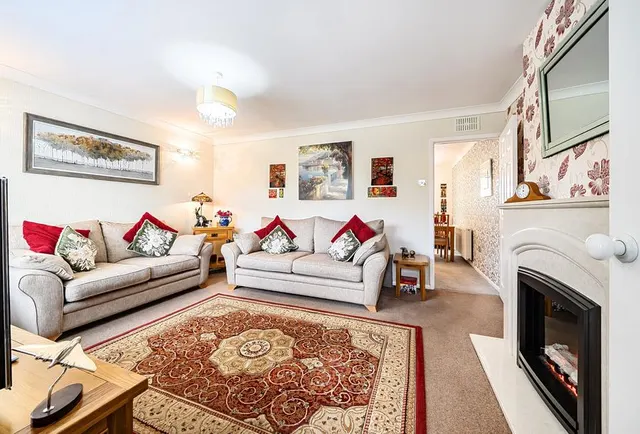 Pennine Road, Oldland Common, BS30, photo 3