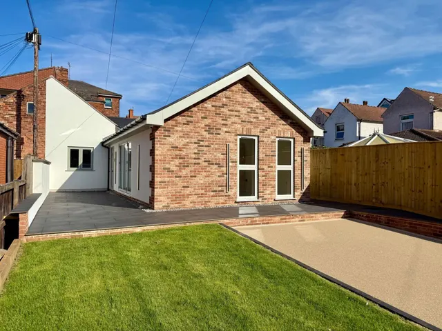 St Andrews Drive, Skegness, PE25, photo 1