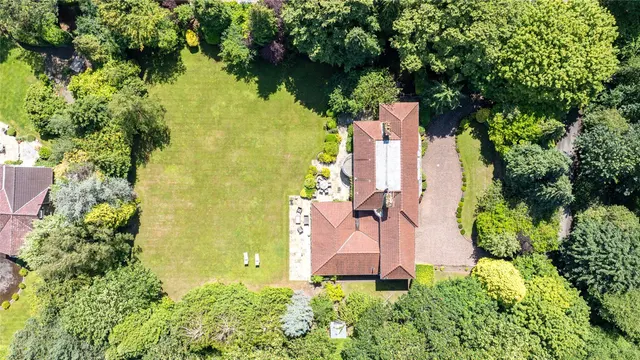 Manor House Lane, Alwoodley, LS17, photo 3