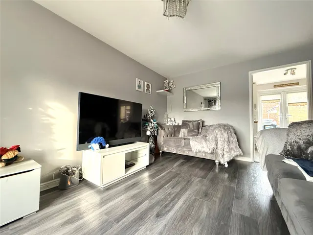 Hillside Avenue, Liverpool, L36, photo 2