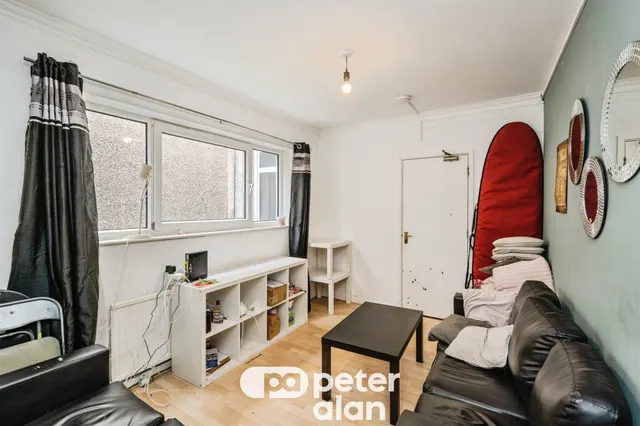 Rhyddings Park Road, Swansea, SA2, photo 2