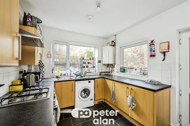 Rhyddings Park Road, Swansea, SA2, photo 3