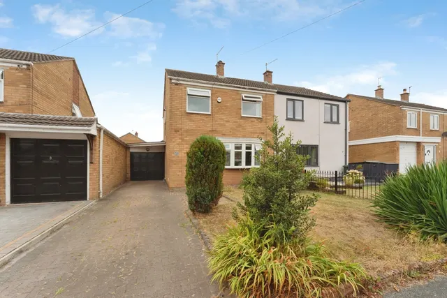 Knottingley Drive, Great Sutton, CH66, photo 1