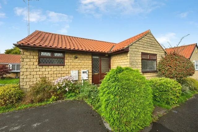 Castleton Close, Mansfield Woodhouse, NG19, photo 1
