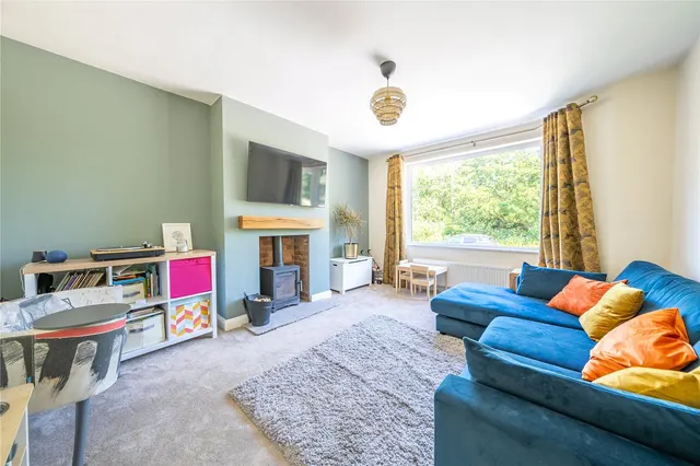 Buckstone Road, Leeds, LS17, photo 3