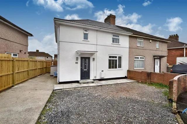 Wrington Crescent, Bedminster Down, Bristol, BS13, photo 1