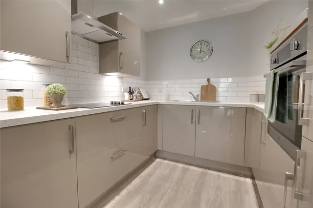 Photo 3 — Crookham Road, Fleet, GU51 5EZ