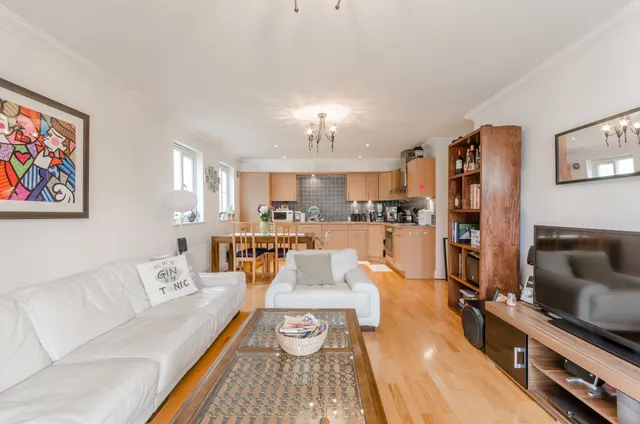 23 Lumiere Court, 209 Balham High Road, London, photo 1