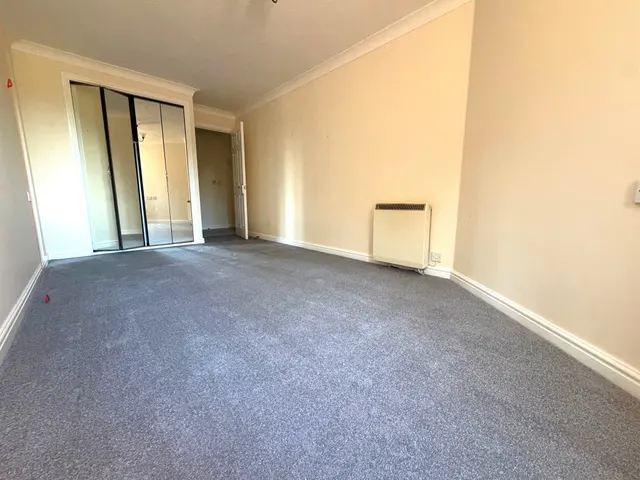 Photo 2 — Stour Road, Christchurch
