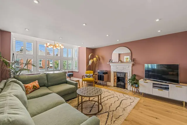 Photo 2 — Denton Road, Twickenham, TW1 2HQ