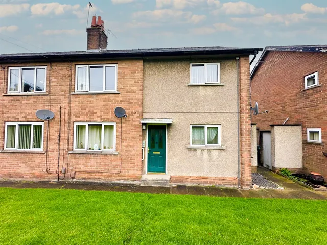 St. Johns Court, Low Utley, BD20 6DR, photo 1