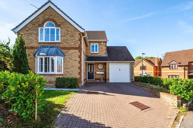 Foxglove Close, Bracknell, RG42, photo 1