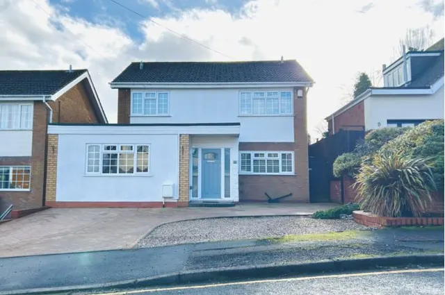 Photo 3 — Radbourn Drive, Sutton Coldfield