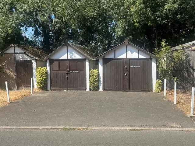 Longmoor Lane, Breaston, DE72, photo 1