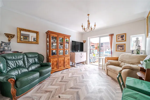 Photo 2 — Renton Drive, Orpington, BR5
