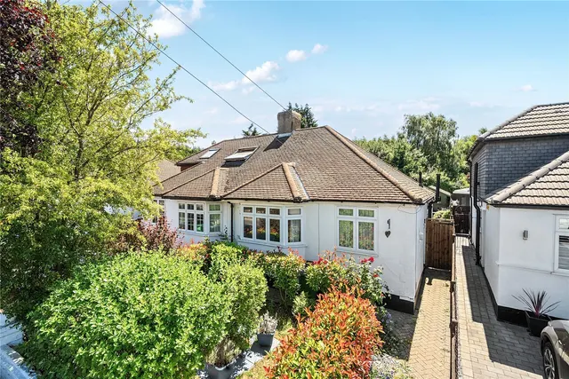 Renton Drive, Orpington, BR5, photo 1