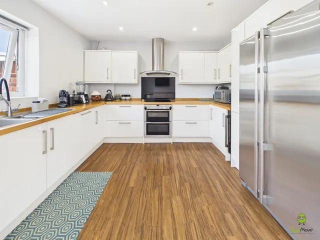 Brampton Road, Bexleyheath, DA7, photo 2