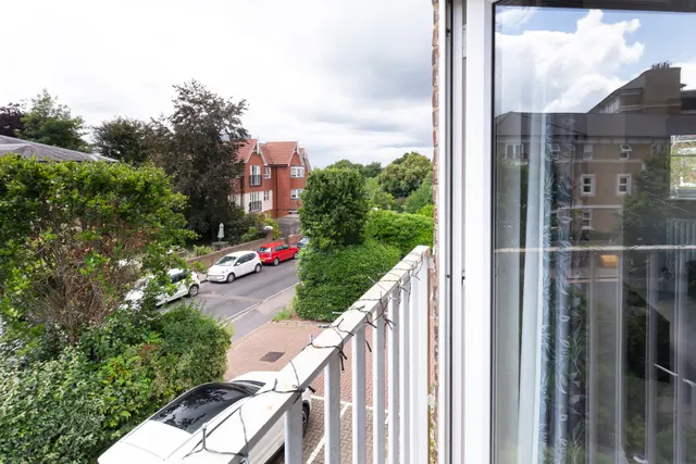 Photo 3 — Culverden Park Road, Tunbridge Wells, Kent, TN4 9QX
