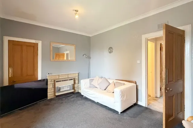 Photo 3 — Balsusney Road, Kirkcaldy, Kirkcaldy, KY2 5LG