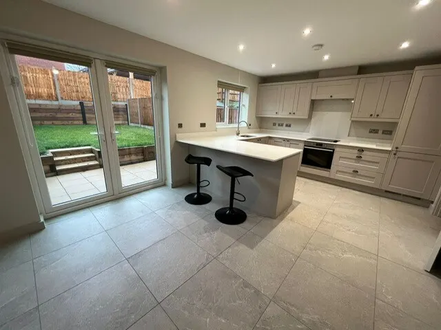 Nicholson Court, DY10, photo 1