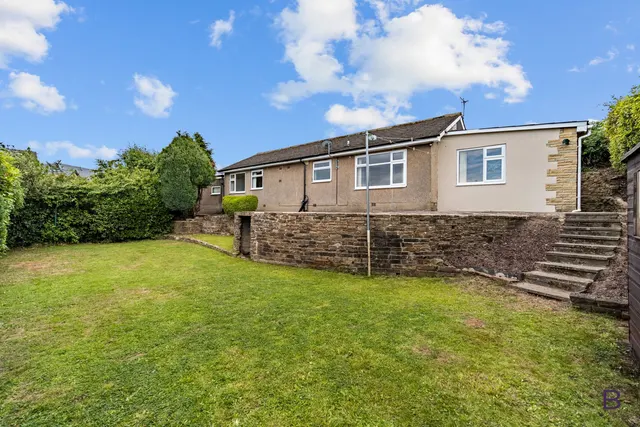 Snape Drive, Bradford, BD7, photo 1