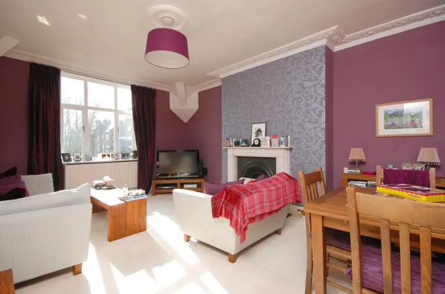 25e East Heath Road, London, photo 1