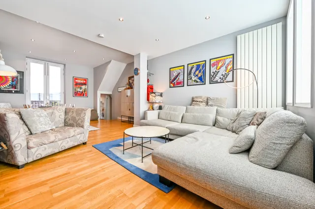 Lower Maisonette, 21 Westbourne Road, London, photo 1