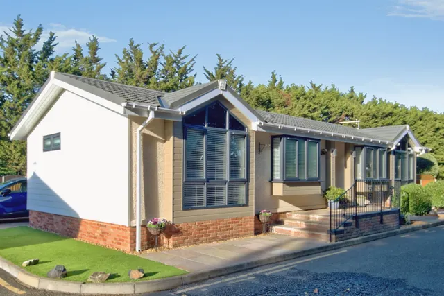 Oakleigh Close, Weeley, CO16, photo 1