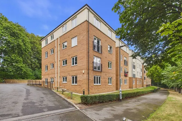 Holly Way, Leeds, West Yorkshire, LS14, photo 1