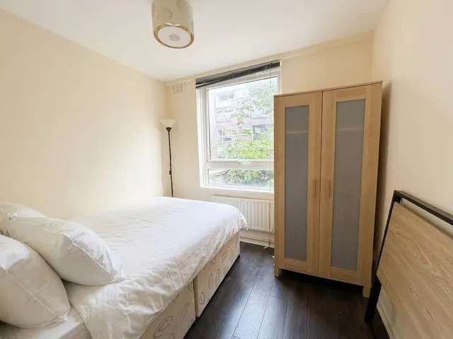 Photo 3 — 154 Rothay, Albany Street, London