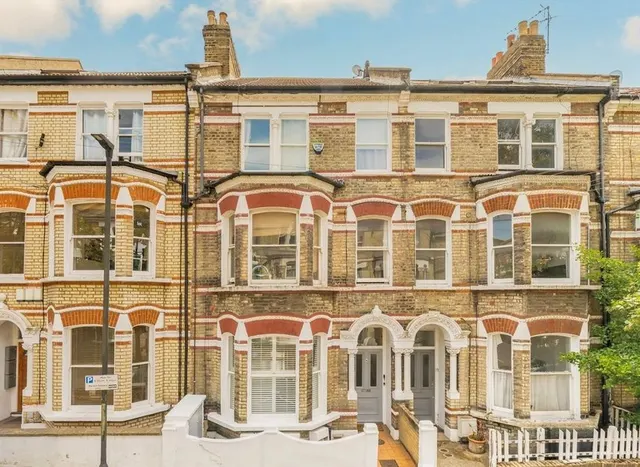 Sandmere Road, Clapham, SW4, photo 1