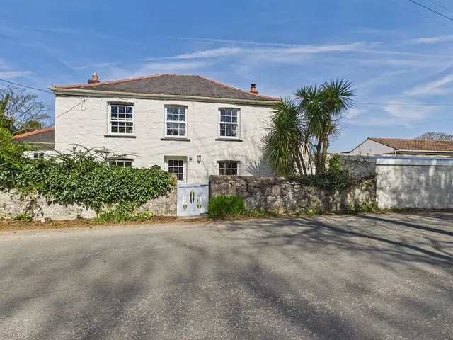 Scorrier, Redruth, photo 1