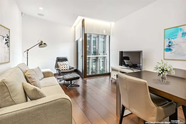 Photo 3 — Kings Gate Walk, Westminster, London, SW1E 6AN