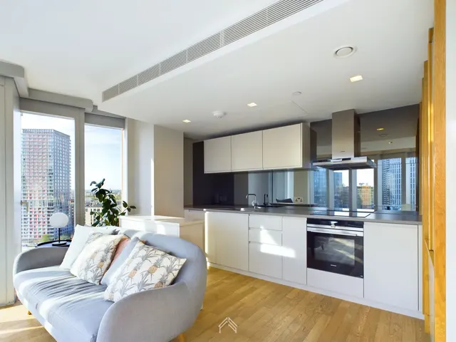 Photo 3 — Manhattan Loft Gardens, Stratford E20, E20 1FD