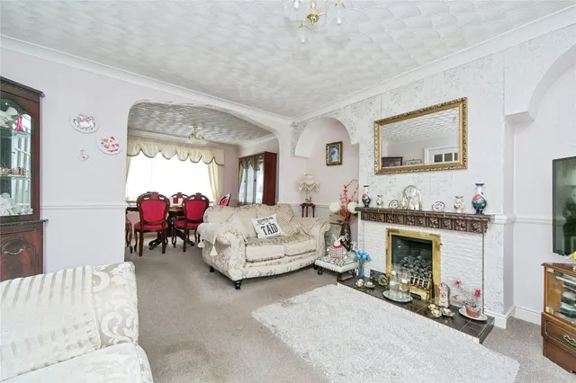 Llwyn Gwgan, Llanfairfechan, LL33, photo 2