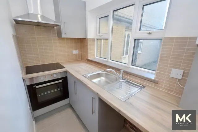 Photo 3 — Swan Court, College Street, Northampton, NN1 2QP