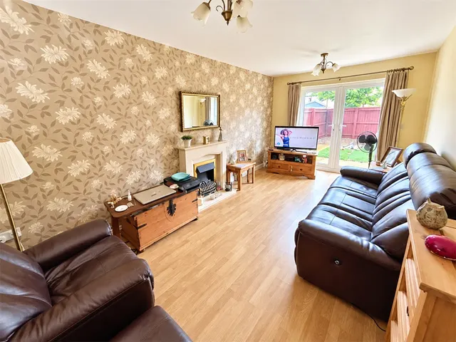 Elsea Park Way, Bourne, PE10, photo 2