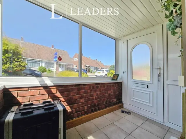 Masten Crescent, Gosport, PO13, photo 3