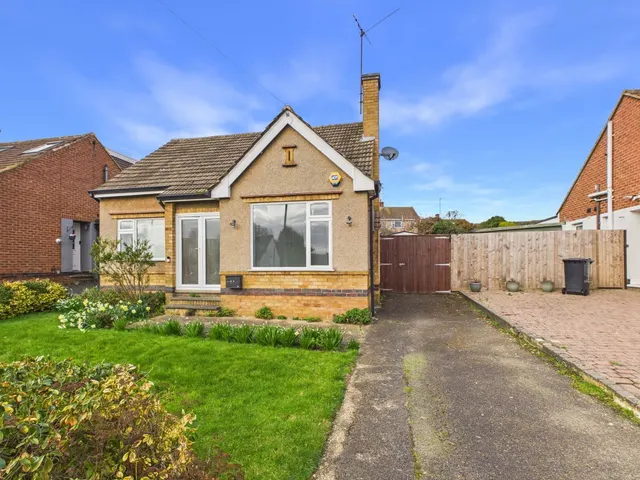 Hammond Way, Market Harborough, LE16, photo 1