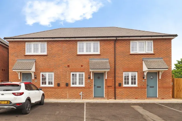 Elm Tree Grove, Fairham, Nottingham, Nottinghamshire, NG11, photo 1
