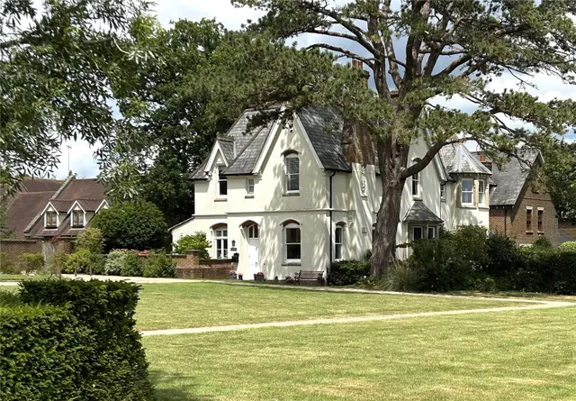 Little Trodgers Lane, Mayfield, TN20, photo 1