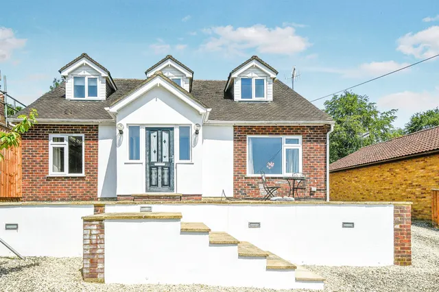 Photo 2 — East Gomeldon Road, Gomeldon, Salisbury
