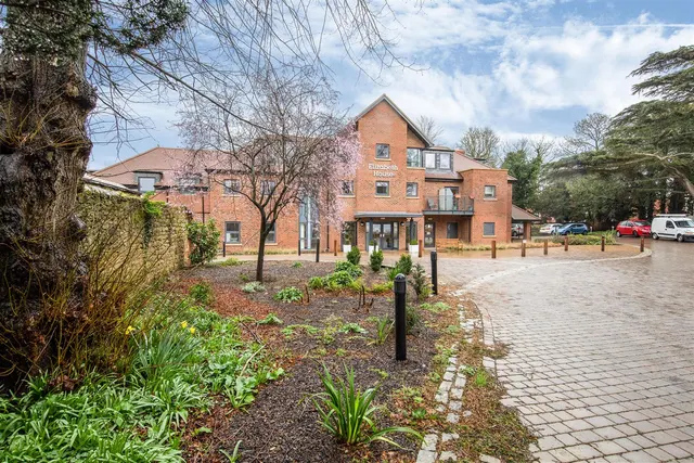St. Giles Mews, Stony Stratford, MK11, photo 1