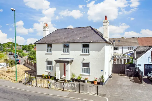 Main Road, Emsworth, PO10, photo 1