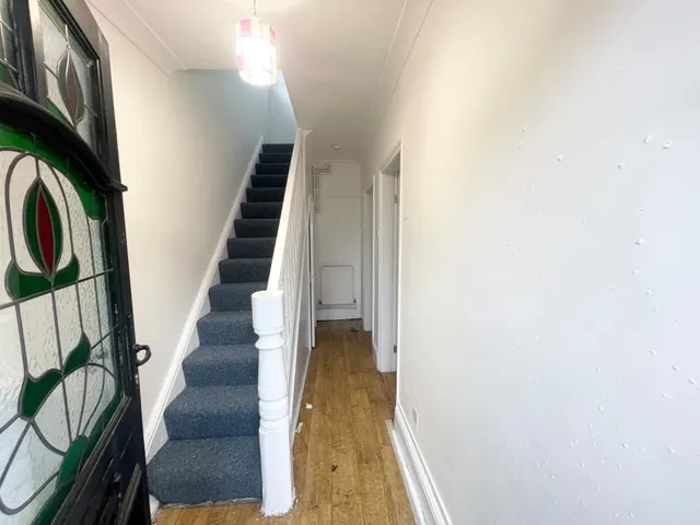 Railton Avenue, Manchester, M16, photo 2