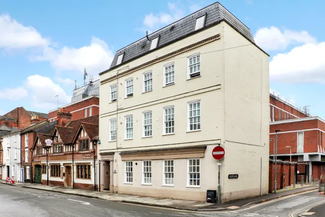 Endless Street, Salisbury, SP1, photo 1