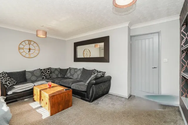 Ravensworth Court, Durham, DH6, photo 2
